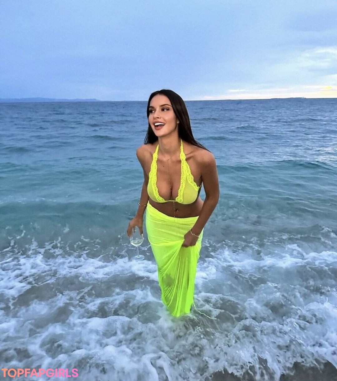 Foto desnuda filtrada de OnlyFans de Oriola Marashi #127 Foto desnuda filtrada de OnlyFans de Oriola Marashi #127