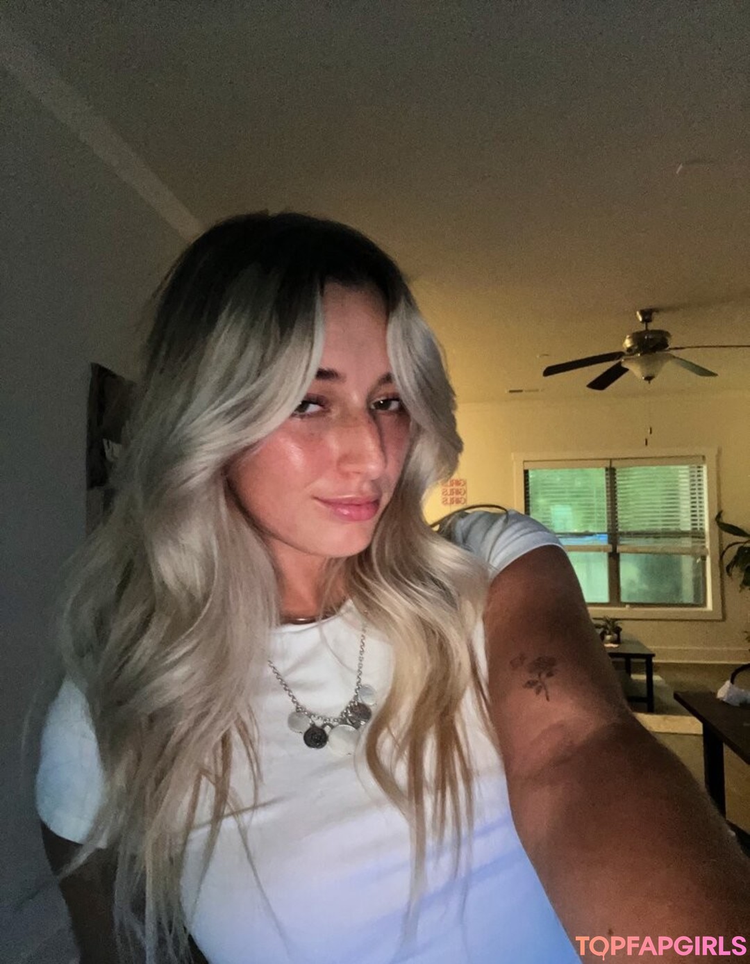Foto desnuda filtrada de OnlyFans de Hailey Felt #4 Foto desnuda filtrada de OnlyFans de Hailey Felt #4
