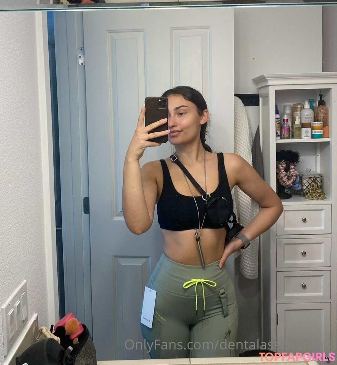 Foto desnuda filtrada de OnlyFans de Dentalassistantgirl #23 Foto desnuda filtrada de OnlyFans de Dentalassistantgirl #23