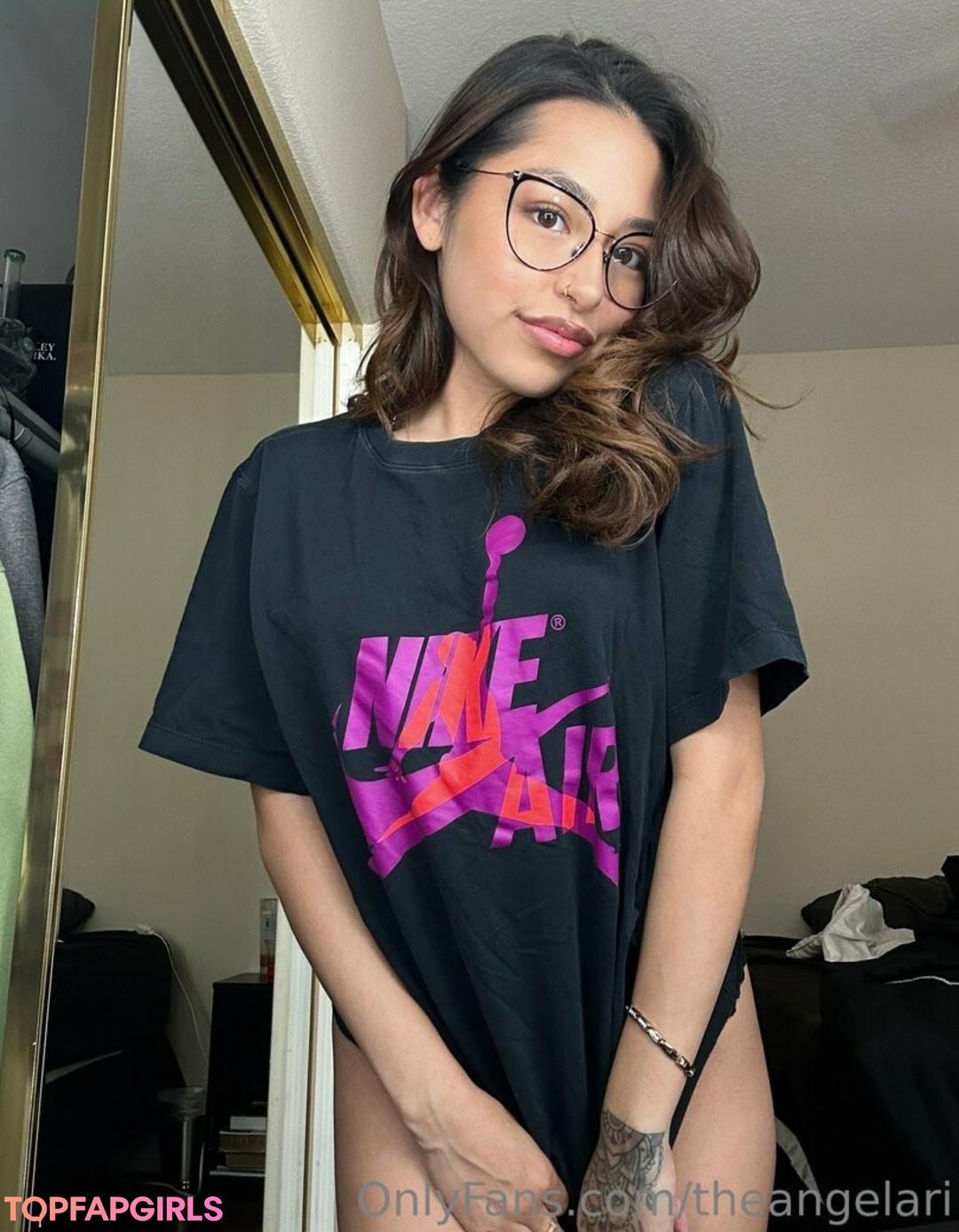 Foto desnuda filtrada de OnlyFans de Theangelari #32 Foto desnuda filtrada de OnlyFans de Theangelari #32