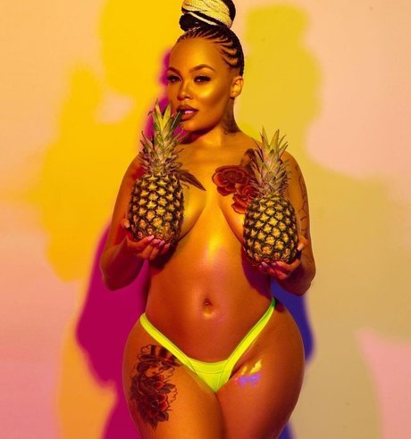Foto desnuda filtrada de OnlyFans de Sara Gold
