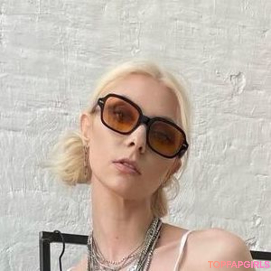 Foto desnuda filtrada de OnlyFans de Taylor Momsen #11 Foto desnuda filtrada de OnlyFans de Taylor Momsen #11