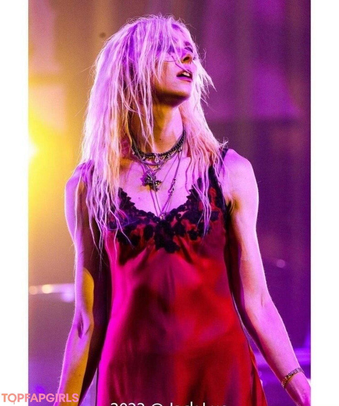 Foto desnuda filtrada de OnlyFans de Taylor Momsen #132 Foto desnuda filtrada de OnlyFans de Taylor Momsen #132