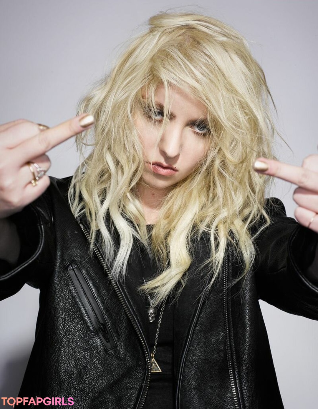 Foto desnuda filtrada de OnlyFans de Taylor Momsen #234 Foto desnuda filtrada de OnlyFans de Taylor Momsen #234