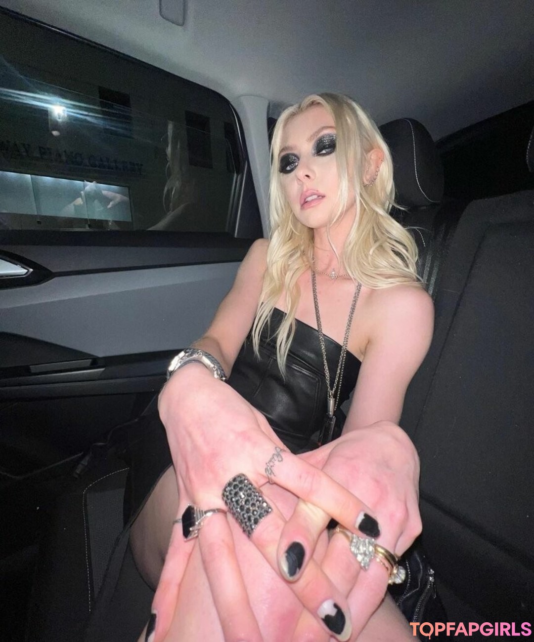 Foto desnuda filtrada de OnlyFans de Taylor Momsen #238 Foto desnuda filtrada de OnlyFans de Taylor Momsen #238