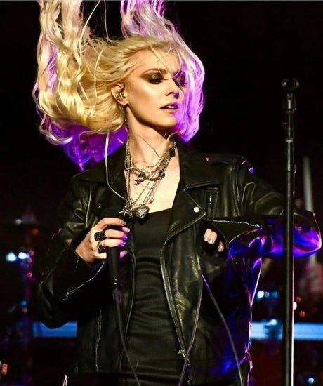 Taylor Momsen
