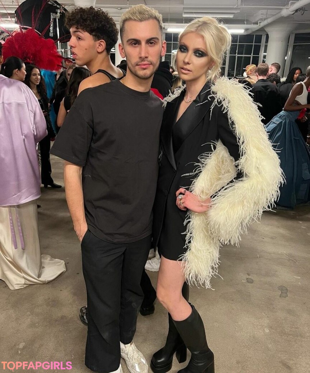 Foto desnuda filtrada de OnlyFans de Taylor Momsen #305 Foto desnuda filtrada de OnlyFans de Taylor Momsen #305