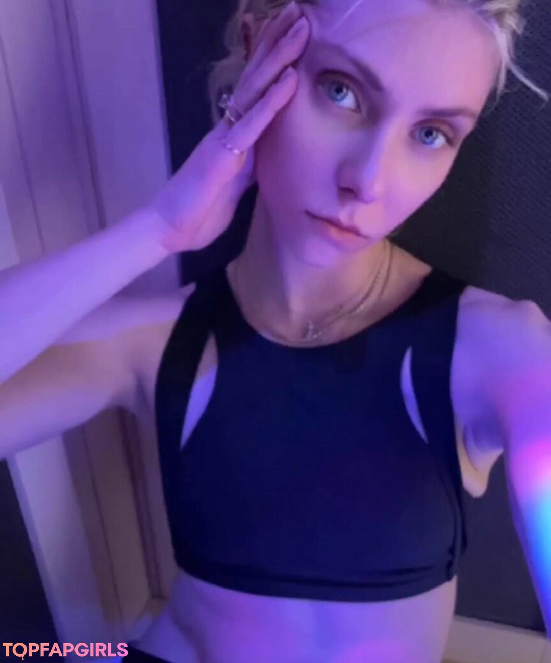 Foto desnuda filtrada de OnlyFans de Taylor Momsen #392 Foto desnuda filtrada de OnlyFans de Taylor Momsen #392