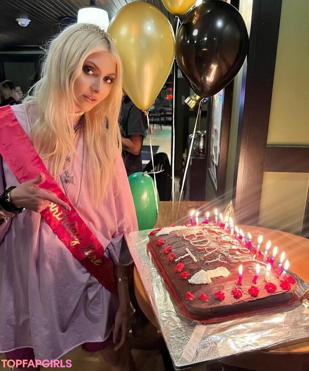 Foto desnuda filtrada de OnlyFans de Taylor Momsen #408 Foto desnuda filtrada de OnlyFans de Taylor Momsen #408