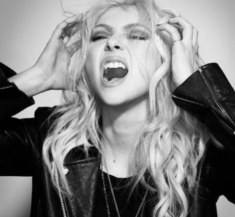 Foto desnuda filtrada de OnlyFans de Taylor Momsen