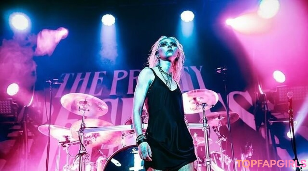 Foto desnuda filtrada de OnlyFans de Taylor Momsen #424 Foto desnuda filtrada de OnlyFans de Taylor Momsen #424