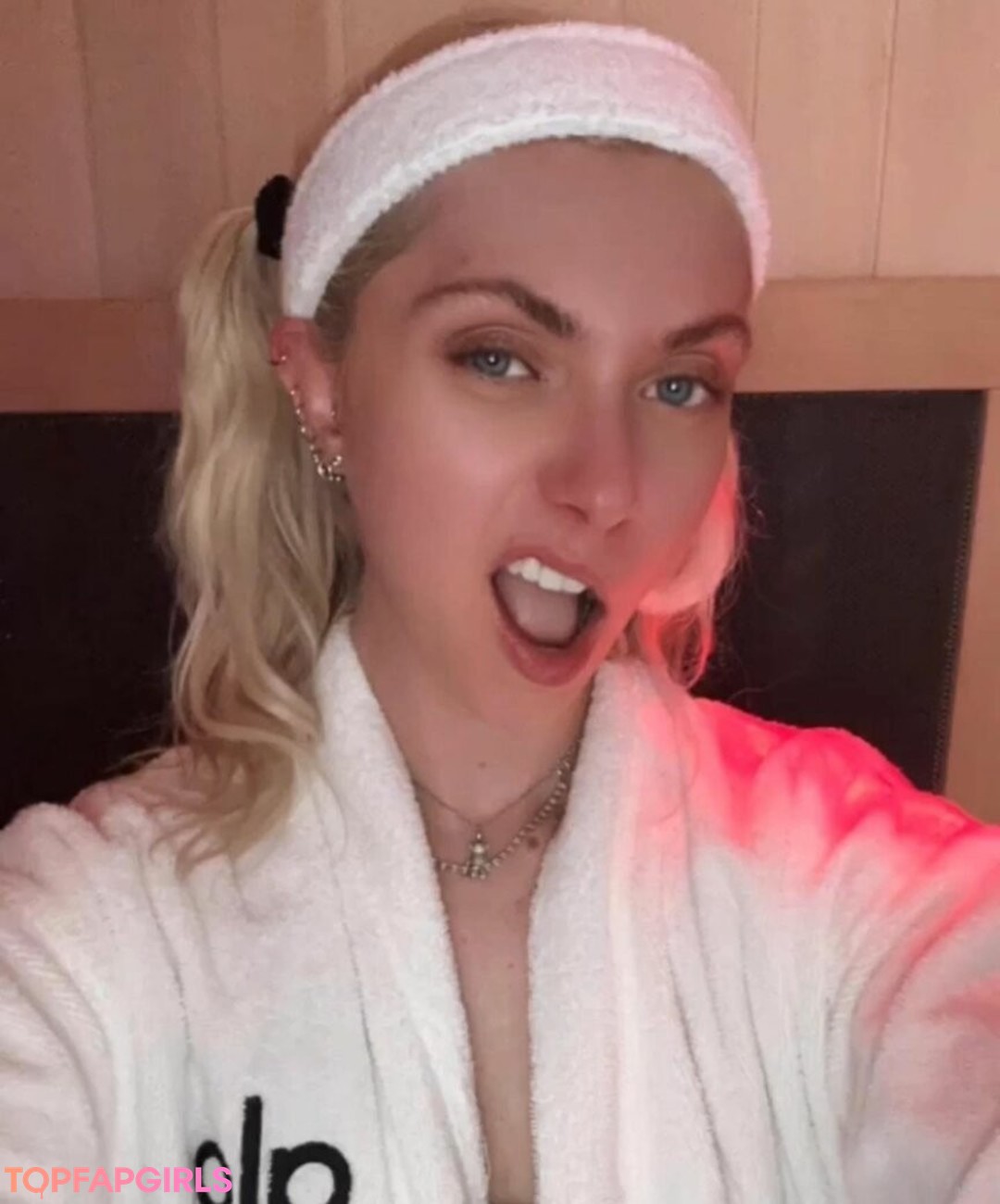 Foto desnuda filtrada de OnlyFans de Taylor Momsen #459 Foto desnuda filtrada de OnlyFans de Taylor Momsen #459