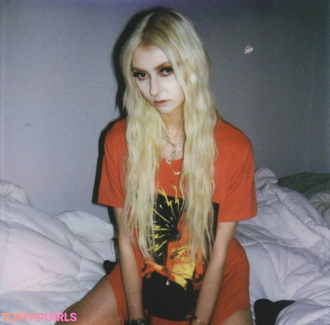 Foto desnuda filtrada de OnlyFans de Taylor Momsen #62 Foto desnuda filtrada de OnlyFans de Taylor Momsen #62