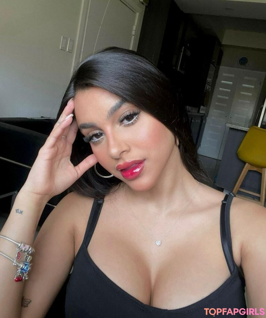 Foto desnuda filtrada de OnlyFans de Valeria Carruyo #35 Foto desnuda filtrada de OnlyFans de Valeria Carruyo #35