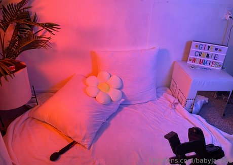 Foto desnuda filtrada de OnlyFans de Babyjas666