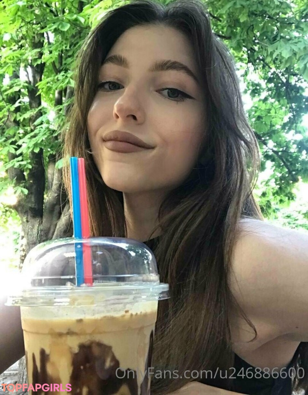 Foto desnuda filtrada de OnlyFans de Alisablanche #1 Foto desnuda filtrada de OnlyFans de Alisablanche #1