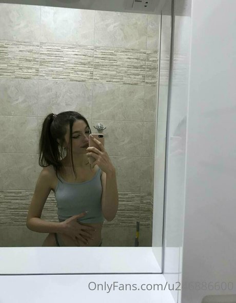 Foto desnuda filtrada de OnlyFans de Alisablanche