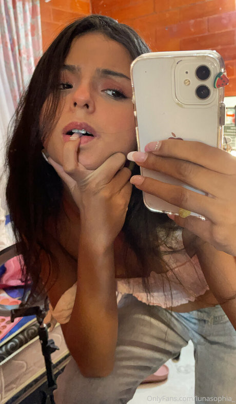 Foto desnuda filtrada de OnlyFans de Lunasophia