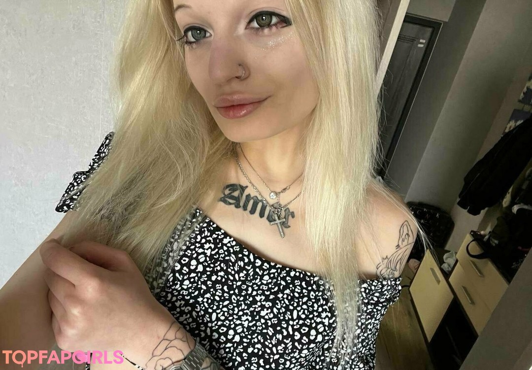 Foto desnuda filtrada de OnlyFans de Littleharleyq #131 Foto desnuda filtrada de OnlyFans de Littleharleyq #131