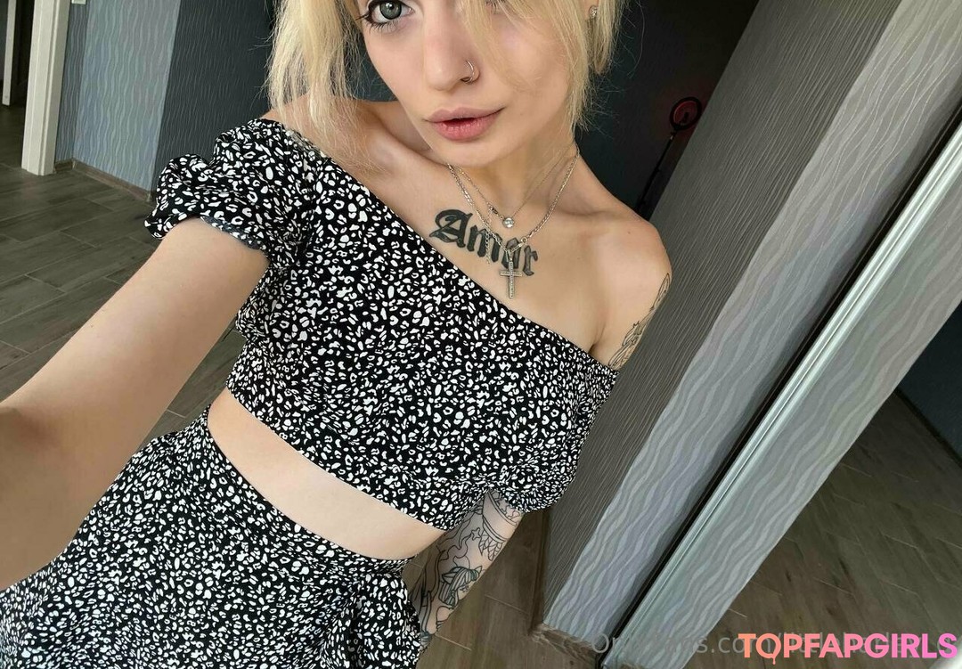 Foto desnuda filtrada de OnlyFans de Littleharleyq #149 Foto desnuda filtrada de OnlyFans de Littleharleyq #149