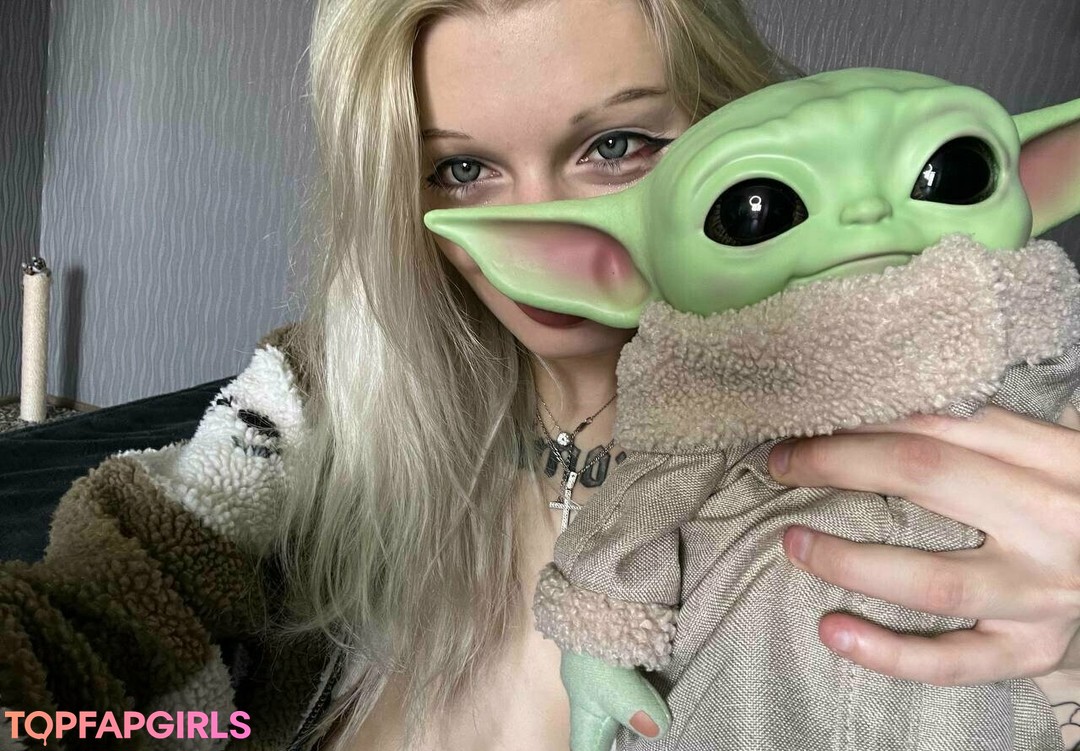 Foto desnuda filtrada de OnlyFans de Littleharleyq #221 Foto desnuda filtrada de OnlyFans de Littleharleyq #221