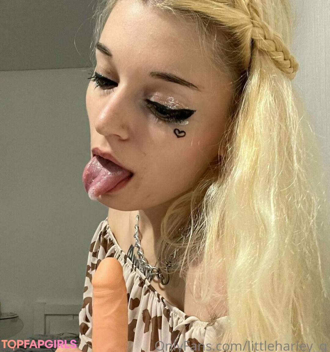 Foto desnuda filtrada de OnlyFans de Littleharleyq #274 Foto desnuda filtrada de OnlyFans de Littleharleyq #274