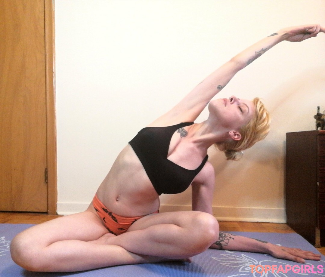 Foto desnuda filtrada de OnlyFans de Killerkiwi87 #46 Foto desnuda filtrada de OnlyFans de Killerkiwi87 #46