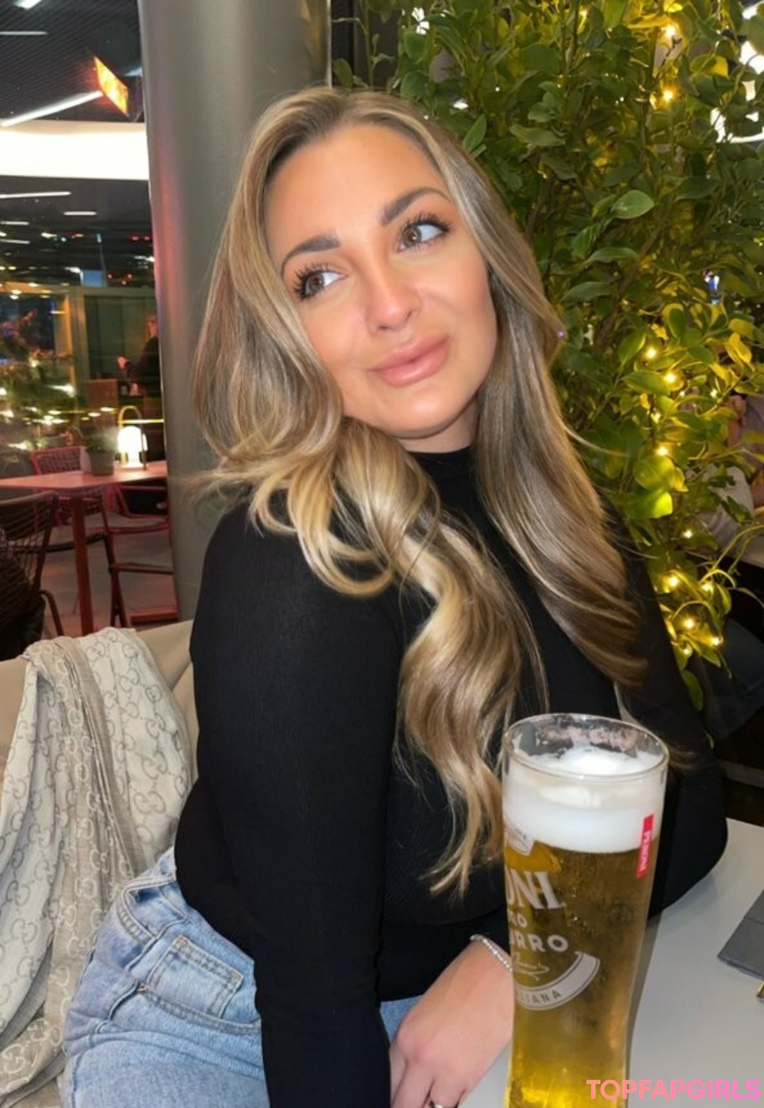 Foto desnuda filtrada de OnlyFans de Daisydooxx #253 Foto desnuda filtrada de OnlyFans de Daisydooxx #253