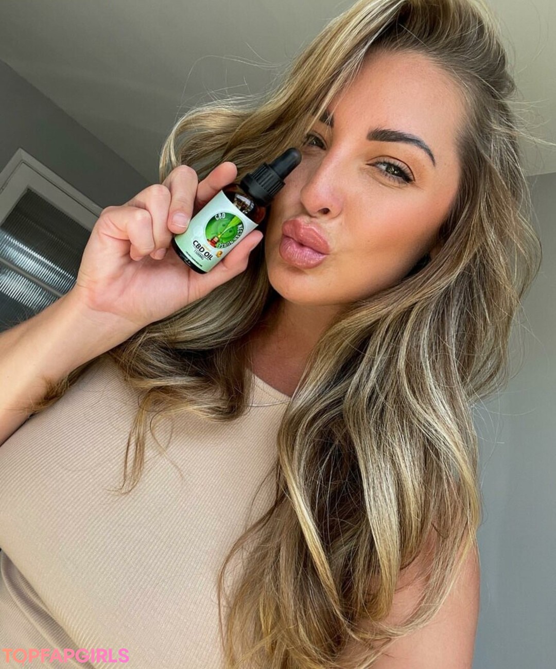 Foto desnuda filtrada de OnlyFans de Daisydooxx #504 Foto desnuda filtrada de OnlyFans de Daisydooxx #504