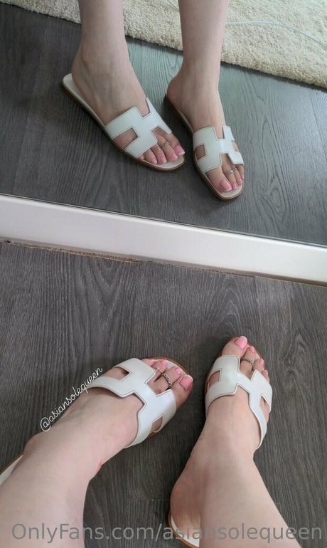 Foto desnuda filtrada de OnlyFans de Asiansolequeen