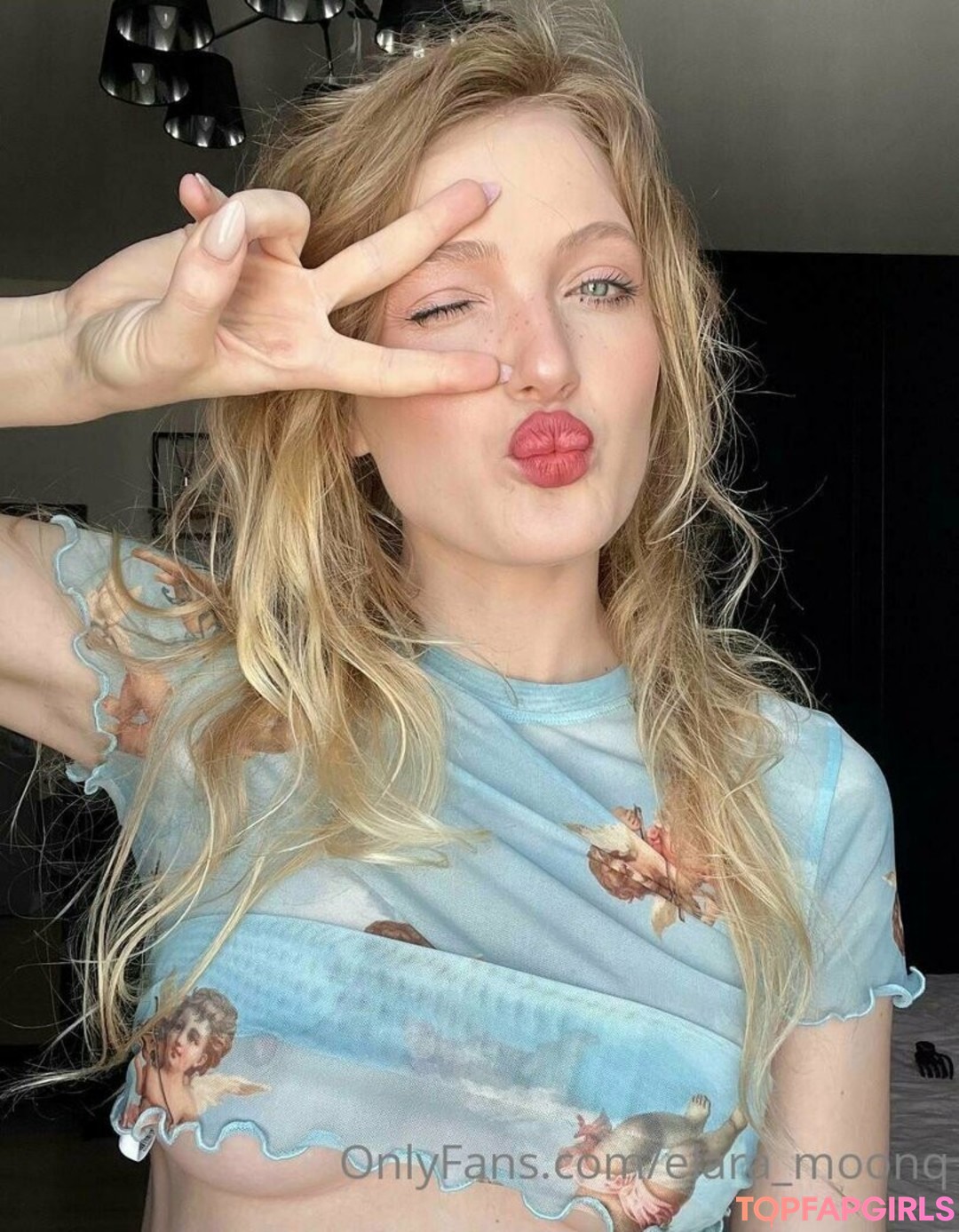 Foto desnuda filtrada de OnlyFans de Elaramoonq #328 Foto desnuda filtrada de OnlyFans de Elaramoonq #328