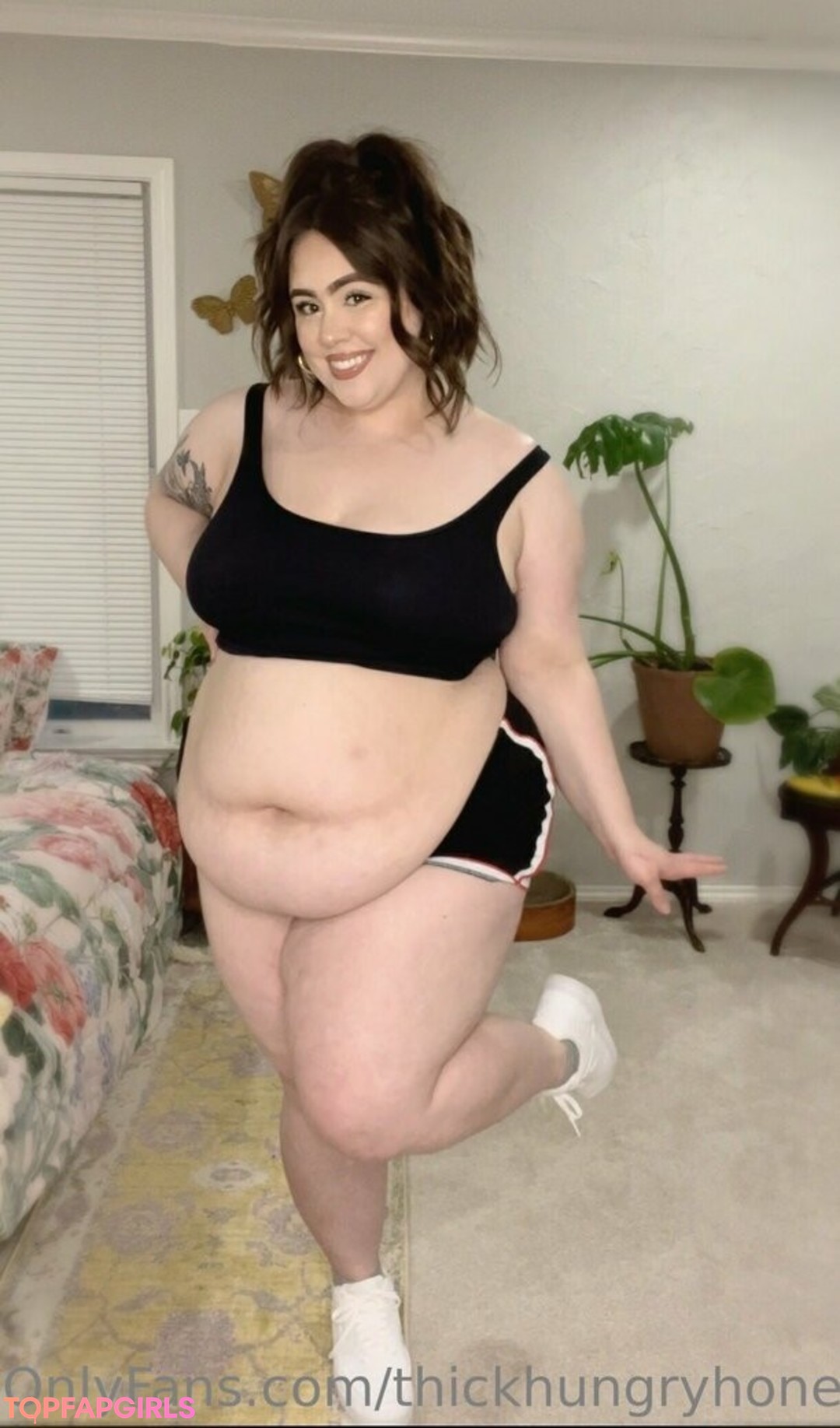 Foto desnuda filtrada de OnlyFans de Thickhungryhoney #130 Foto desnuda filtrada de OnlyFans de Thickhungryhoney #130