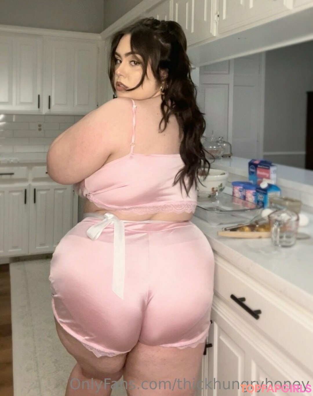 Foto desnuda filtrada de OnlyFans de Thickhungryhoney #195 Foto desnuda filtrada de OnlyFans de Thickhungryhoney #195