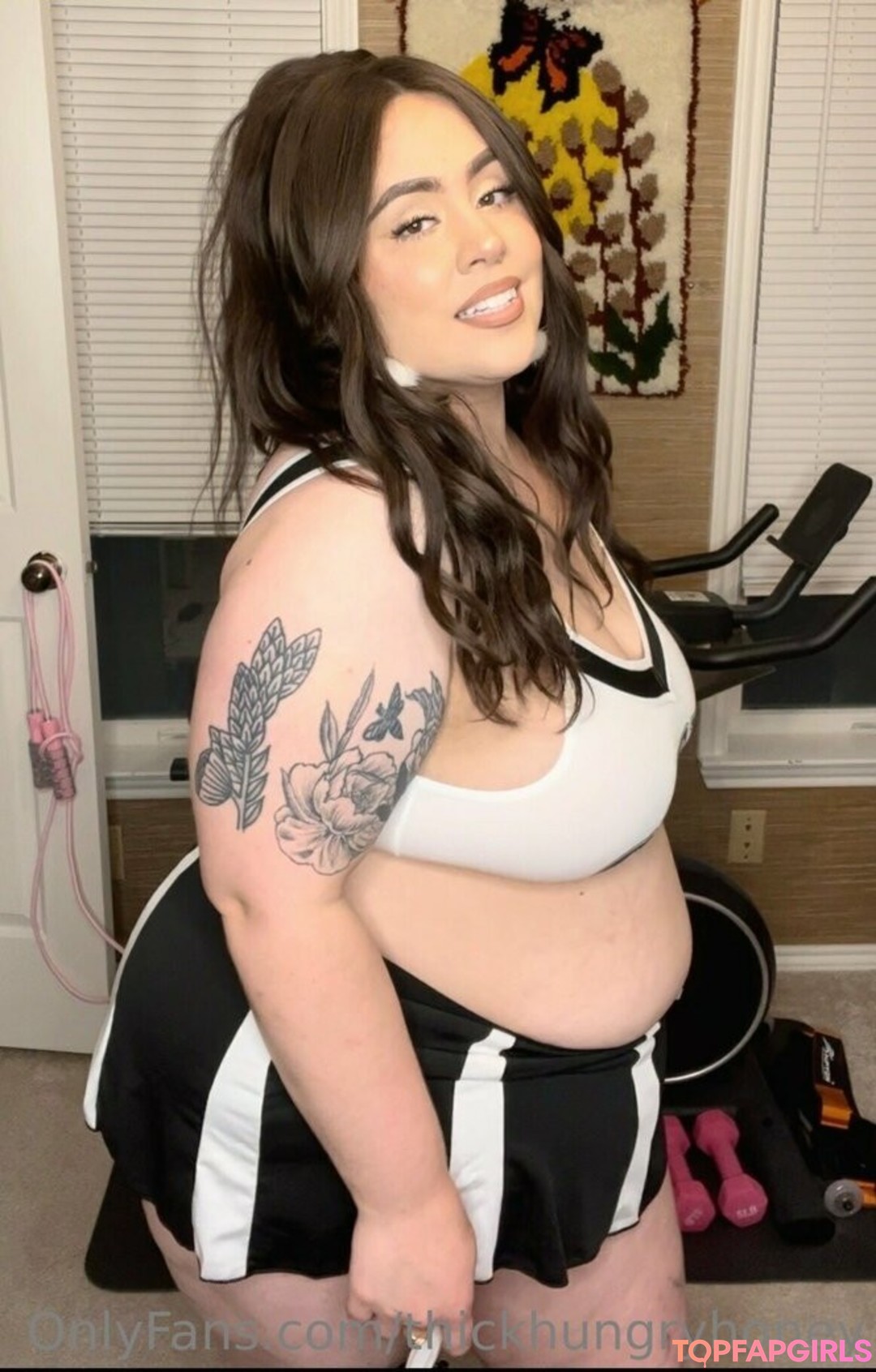 Foto desnuda filtrada de OnlyFans de Thickhungryhoney #337 Foto desnuda filtrada de OnlyFans de Thickhungryhoney #337