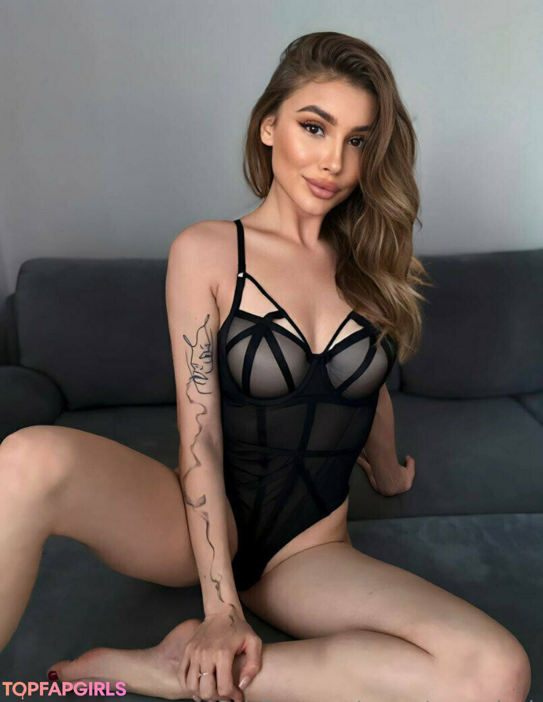 Foto desnuda filtrada de OnlyFans de Cometomybad #203 Foto desnuda filtrada de OnlyFans de Cometomybad #203