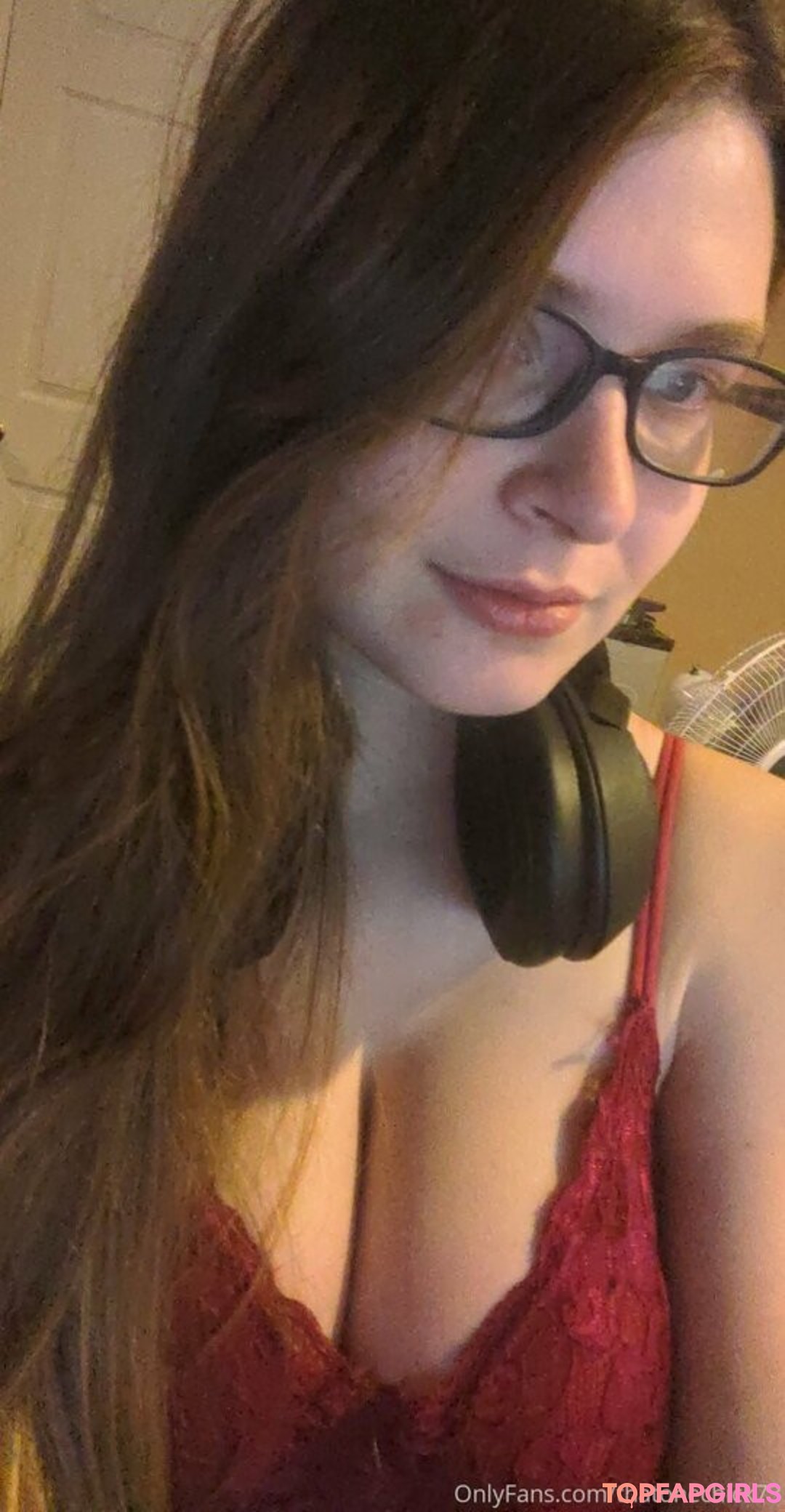 Foto desnuda filtrada de OnlyFans de Thatonechick73 #4 Foto desnuda filtrada de OnlyFans de Thatonechick73 #4