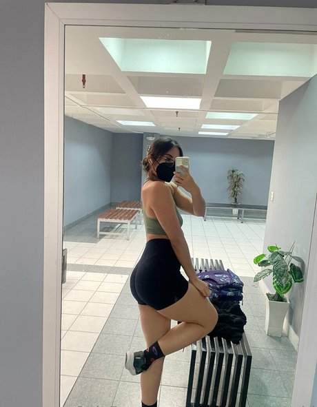 Naughtylatinagirl