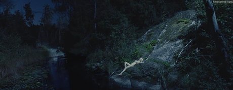 Foto desnuda filtrada de OnlyFans de Kirsten Dunst
