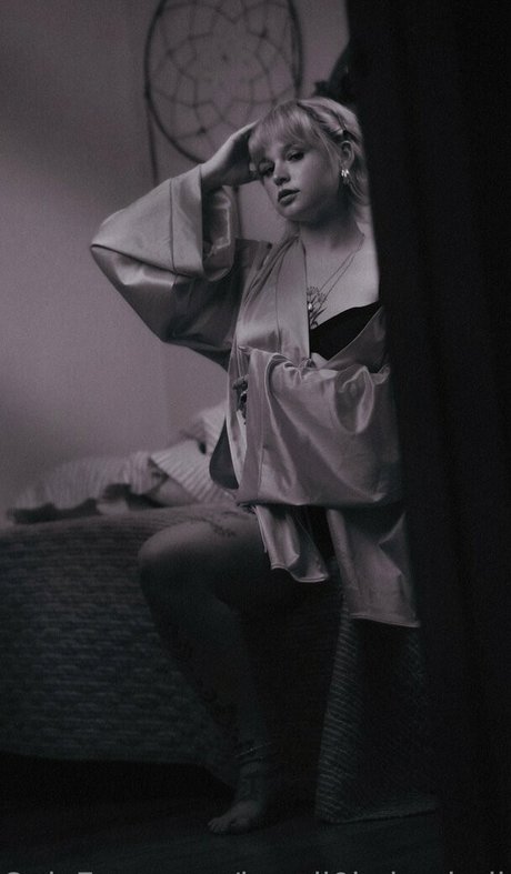 Foto desnuda filtrada de OnlyFans de Hotchellerae