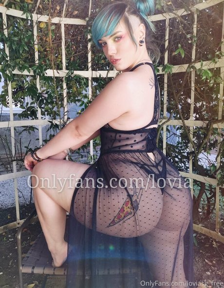 Foto desnuda filtrada de OnlyFans de Loviasgfree