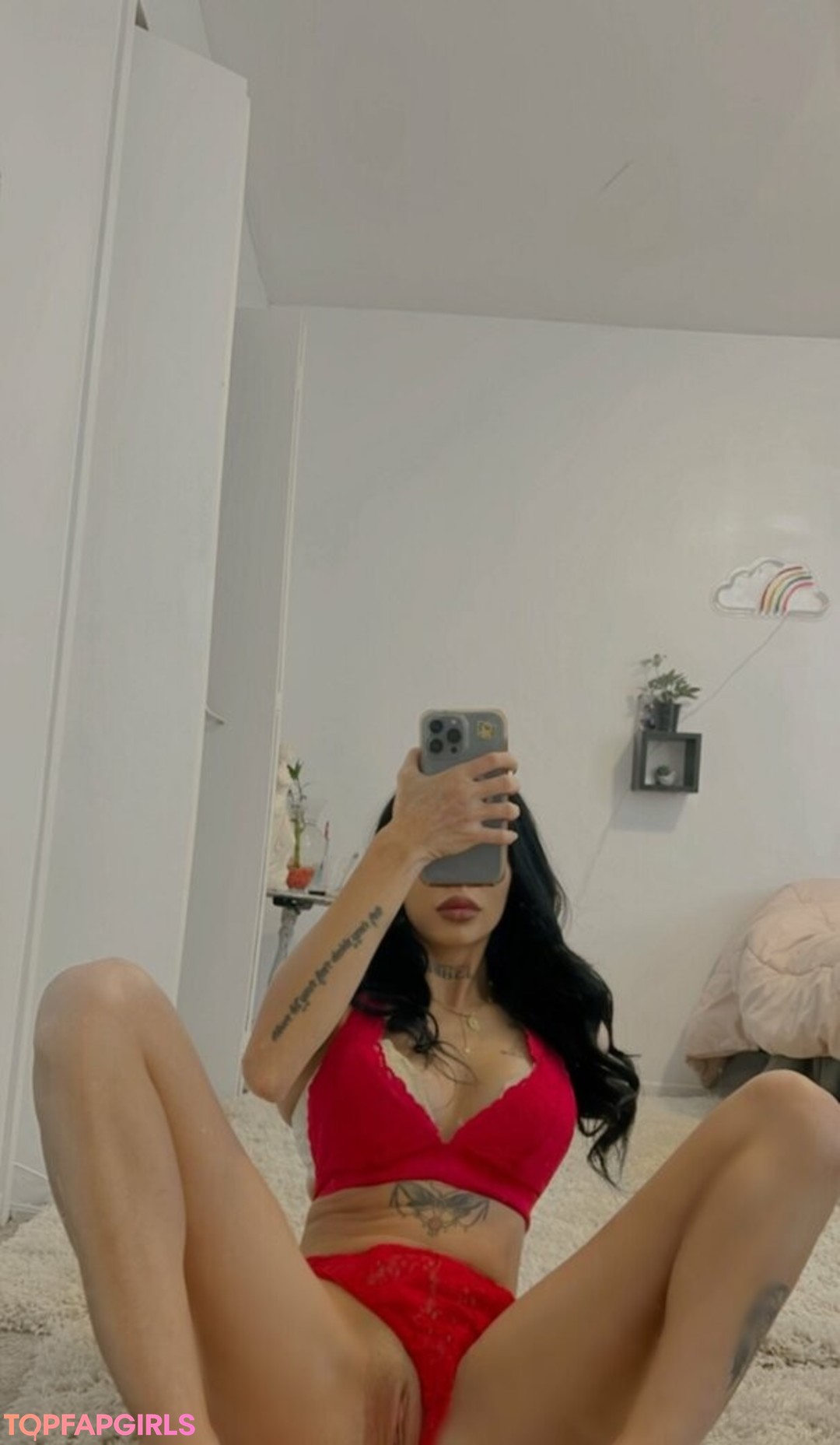 Foto desnuda filtrada de OnlyFans de Amandamaggie #23 Foto desnuda filtrada de OnlyFans de Amandamaggie #23