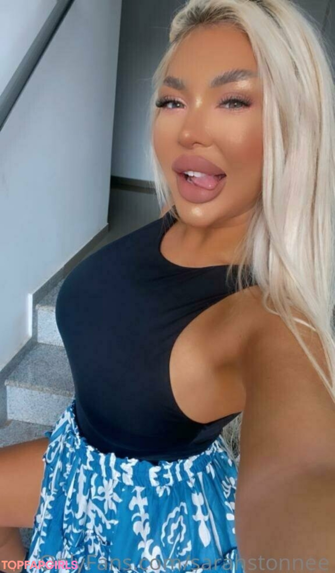 Foto desnuda filtrada de OnlyFans de Sarahstonnee #24 Foto desnuda filtrada de OnlyFans de Sarahstonnee #24