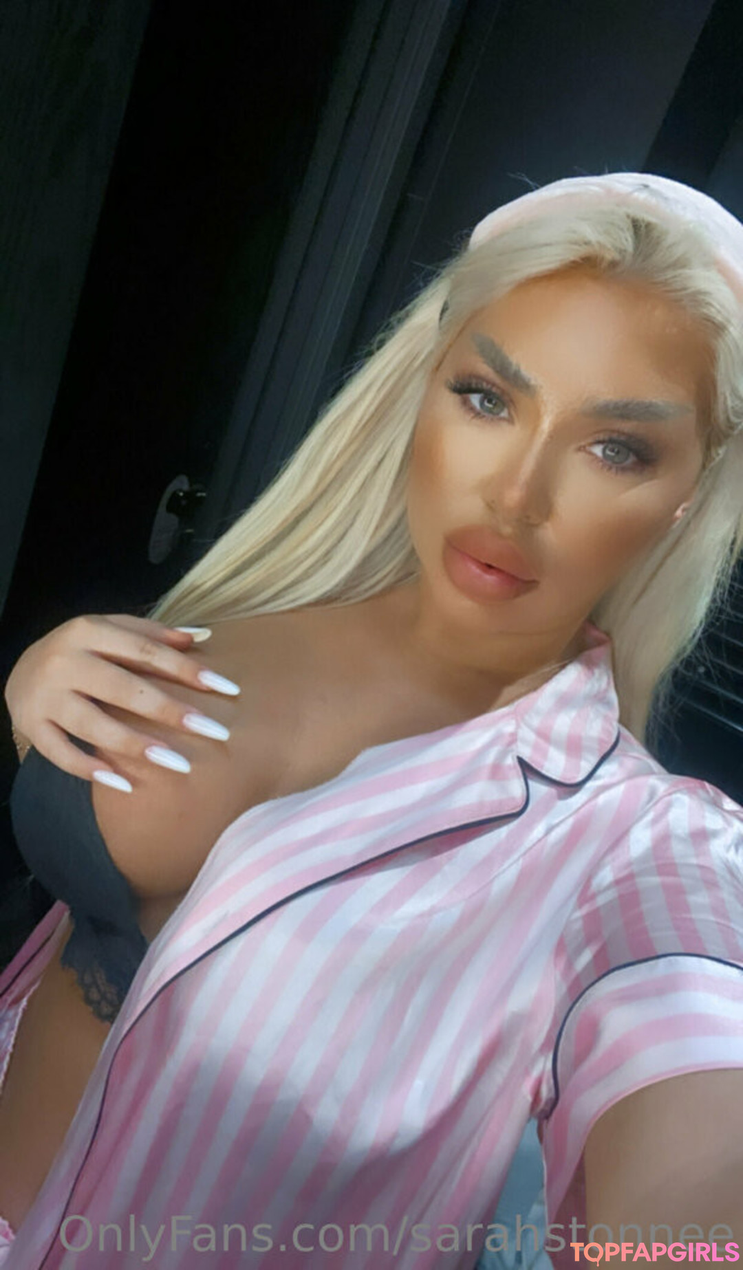 Foto desnuda filtrada de OnlyFans de Sarahstonnee #64 Foto desnuda filtrada de OnlyFans de Sarahstonnee #64