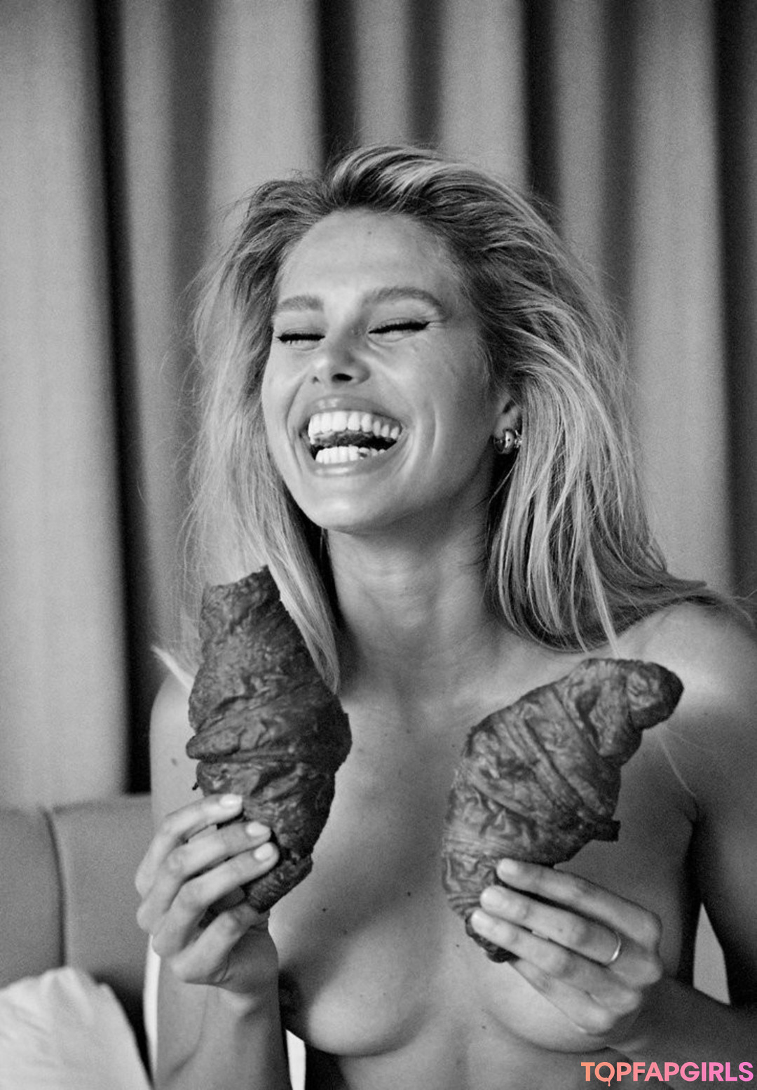 Foto desnuda filtrada de OnlyFans de Natalie Jayne Roser #369 Foto desnuda filtrada de OnlyFans de Natalie Jayne Roser #369