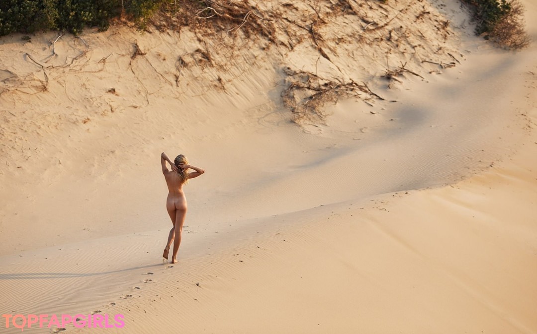 Foto desnuda filtrada de OnlyFans de Natalie Jayne Roser #90 Foto desnuda filtrada de OnlyFans de Natalie Jayne Roser #90