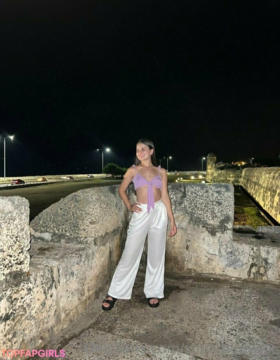 Foto desnuda filtrada de OnlyFans de Sophibumxxx #65 Foto desnuda filtrada de OnlyFans de Sophibumxxx #65