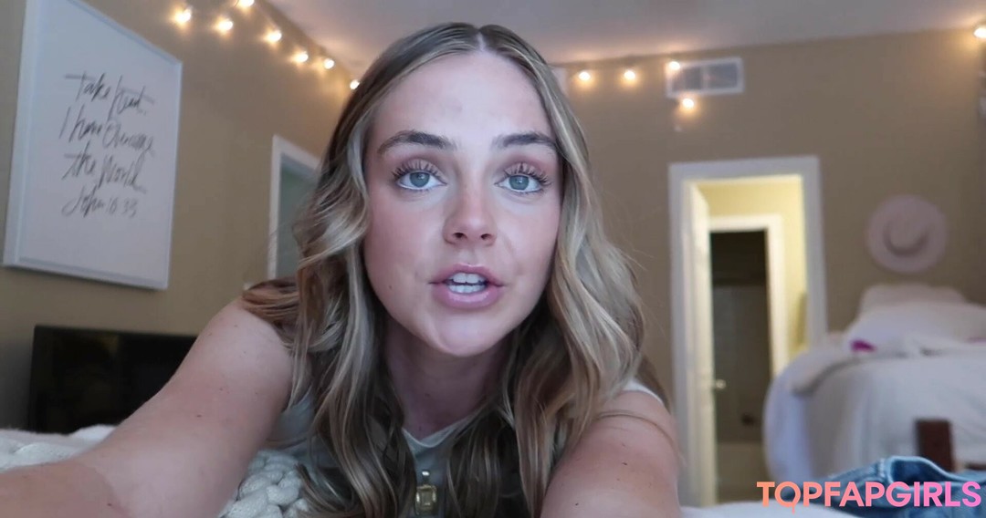 Foto desnuda filtrada de OnlyFans de Lifewithlaurenmae #58 Foto desnuda filtrada de OnlyFans de Lifewithlaurenmae #58