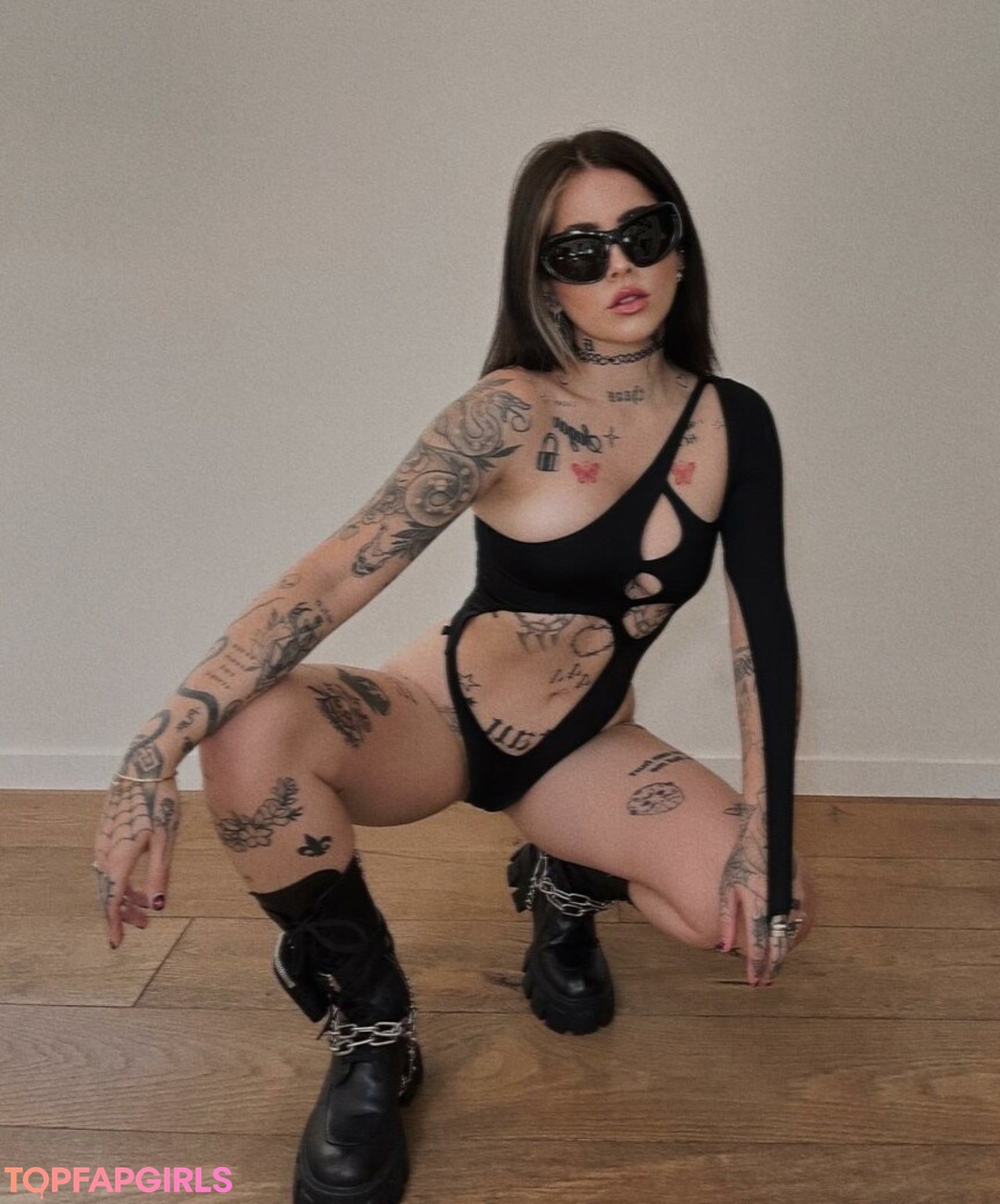 Foto desnuda filtrada de OnlyFans de Craysounds #381 Foto desnuda filtrada de OnlyFans de Craysounds #381