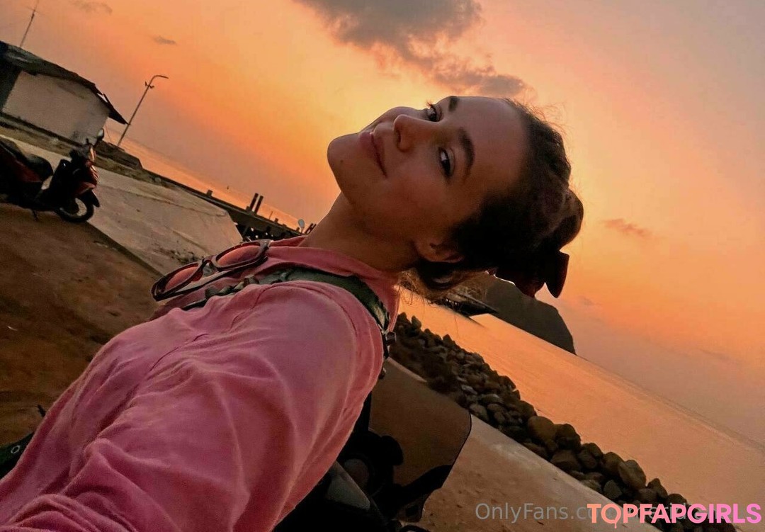 Foto desnuda filtrada de OnlyFans de Meridianaua #49 Foto desnuda filtrada de OnlyFans de Meridianaua #49