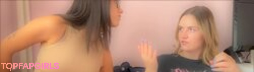 Foto desnuda filtrada de OnlyFans de Milena And Lola #20 Foto desnuda filtrada de OnlyFans de Milena And Lola #20